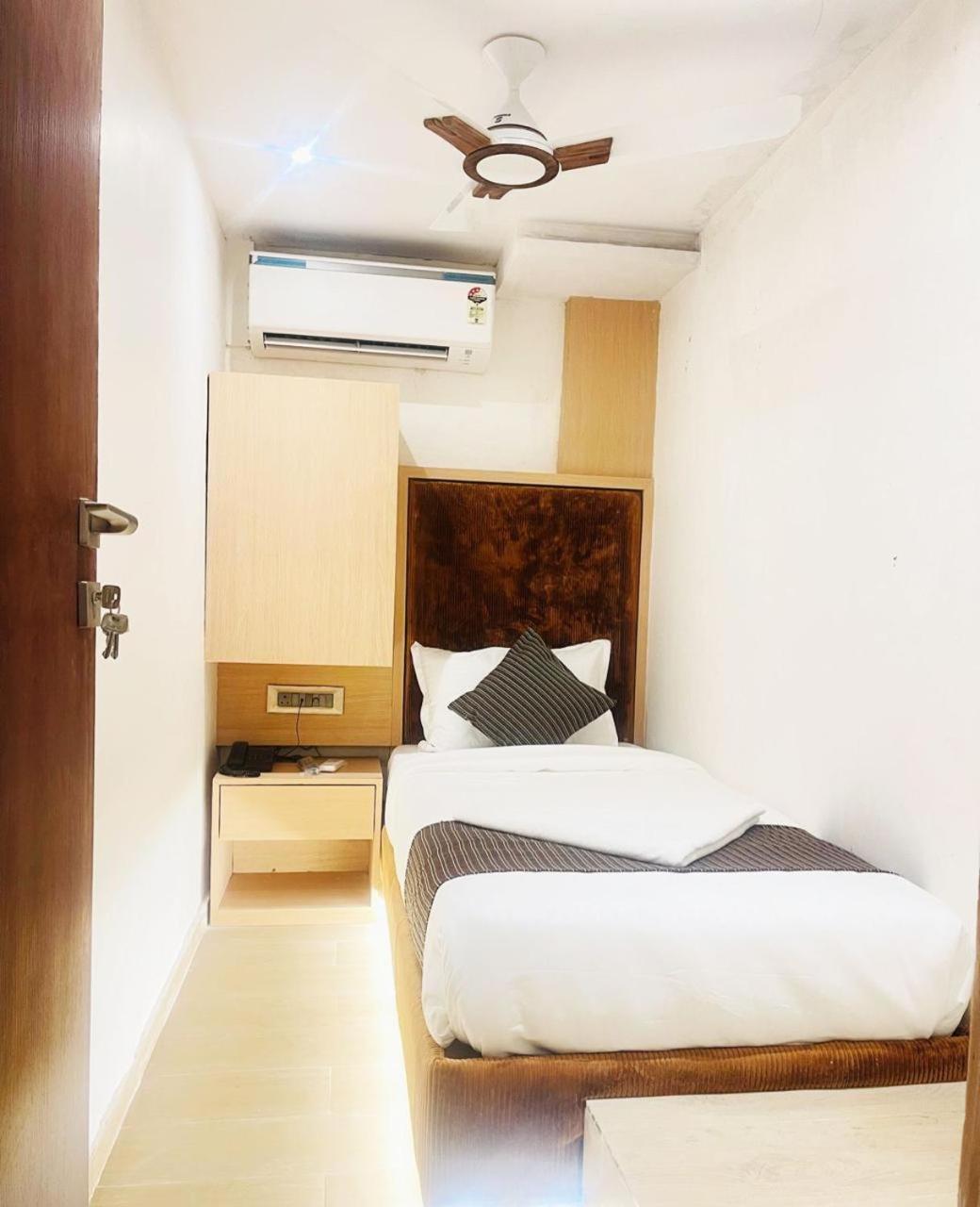 Hotel Winton Mumbai Exterior foto